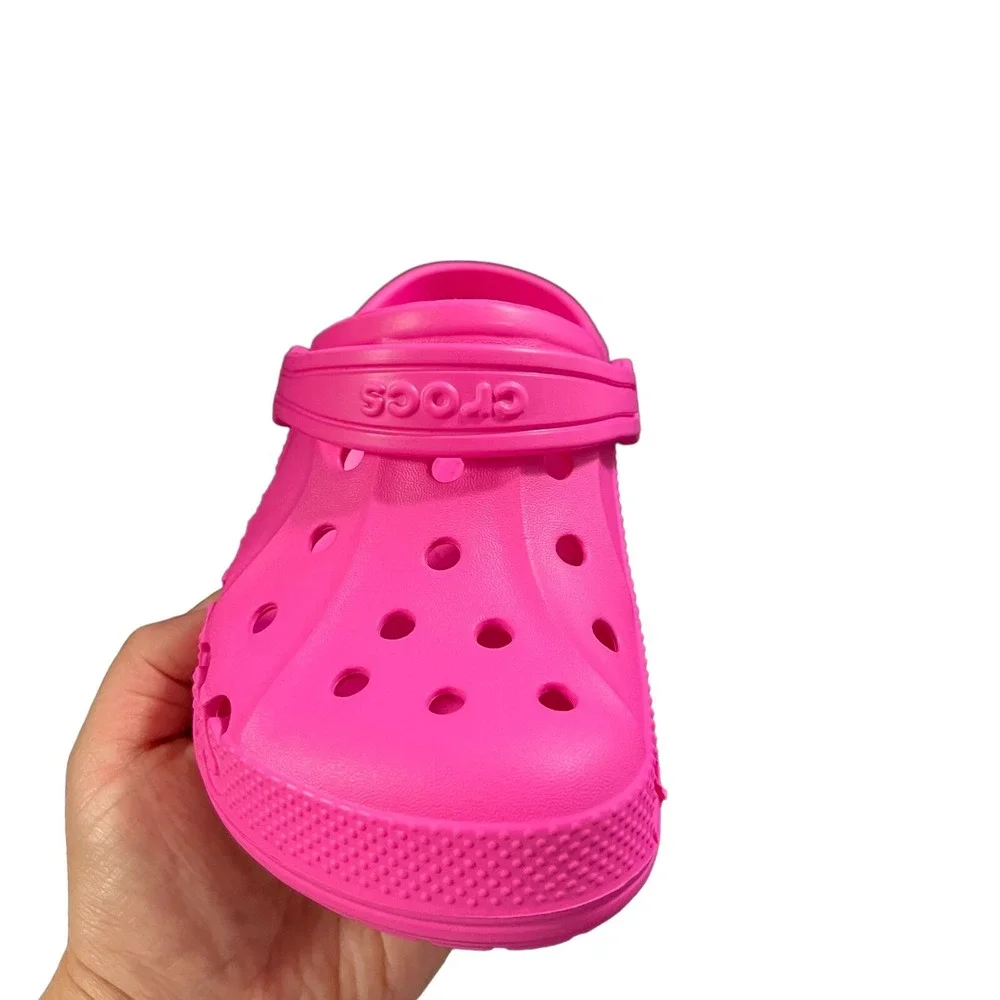 Crocs Baya Youth Girls Slip-on Clogs Size 2 (J2) Pink Water Friendly Lightweight